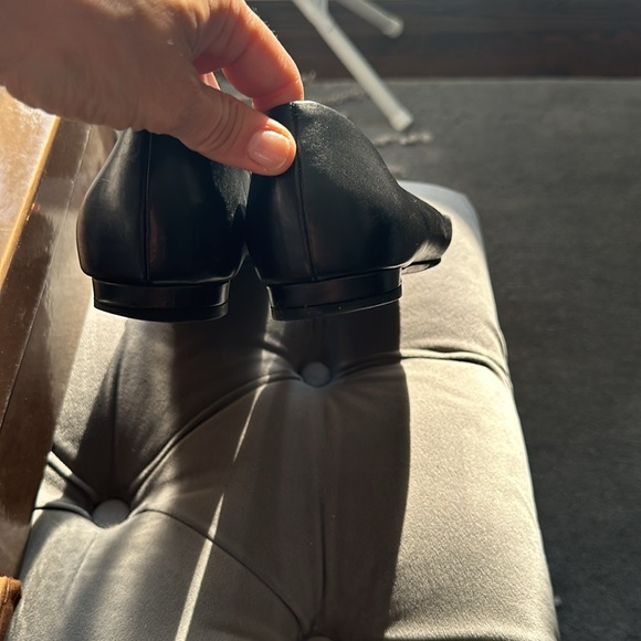 CLASSIC GUCCI FLATS WITH ICONIC COLOR STRAPS. SPECIAL HEEL PROTECTION - Picture 11 of 11